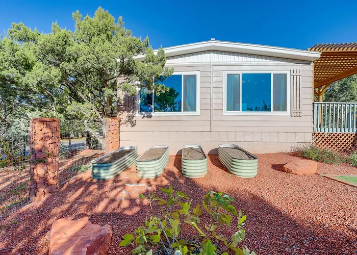 Walk To Trails! West Retreat W/ Deck & Yard * Sedona