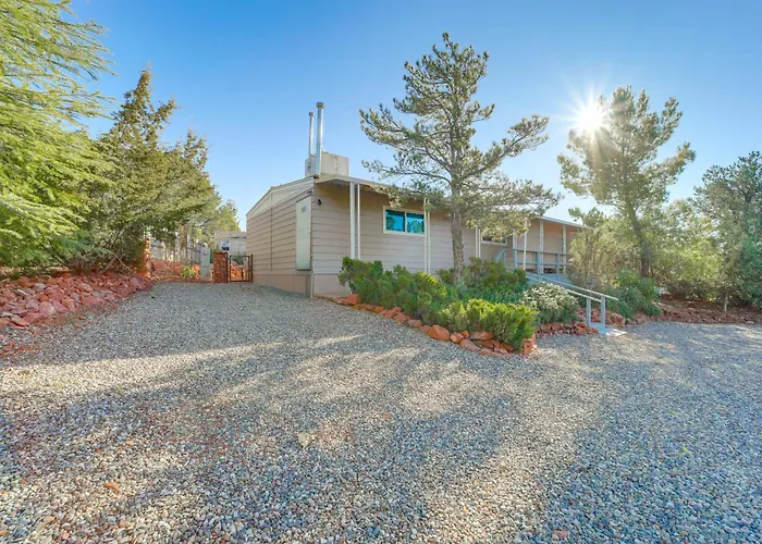 Walk To Trails! West Retreat W/ Deck & Yard *